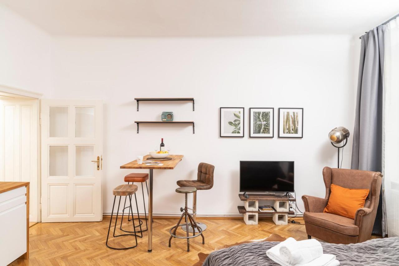 Luxury Suites Mariahilf Wina Bagian luar foto