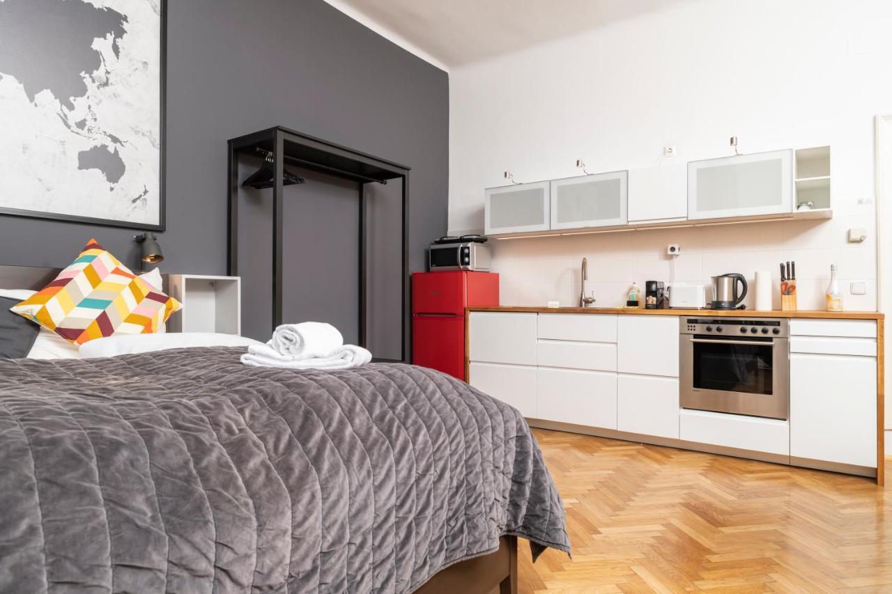 Luxury Suites Mariahilf Wina Bagian luar foto