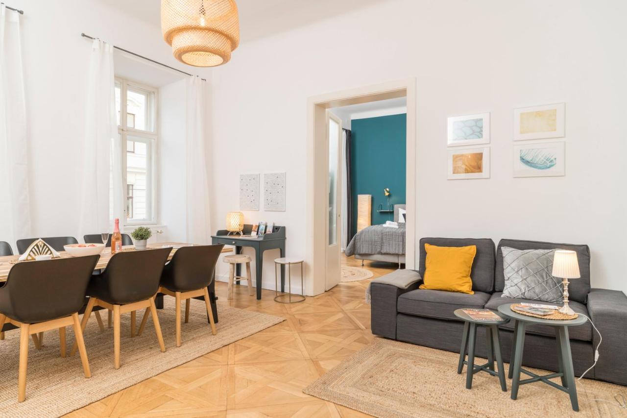 Luxury Suites Mariahilf Wina Bagian luar foto